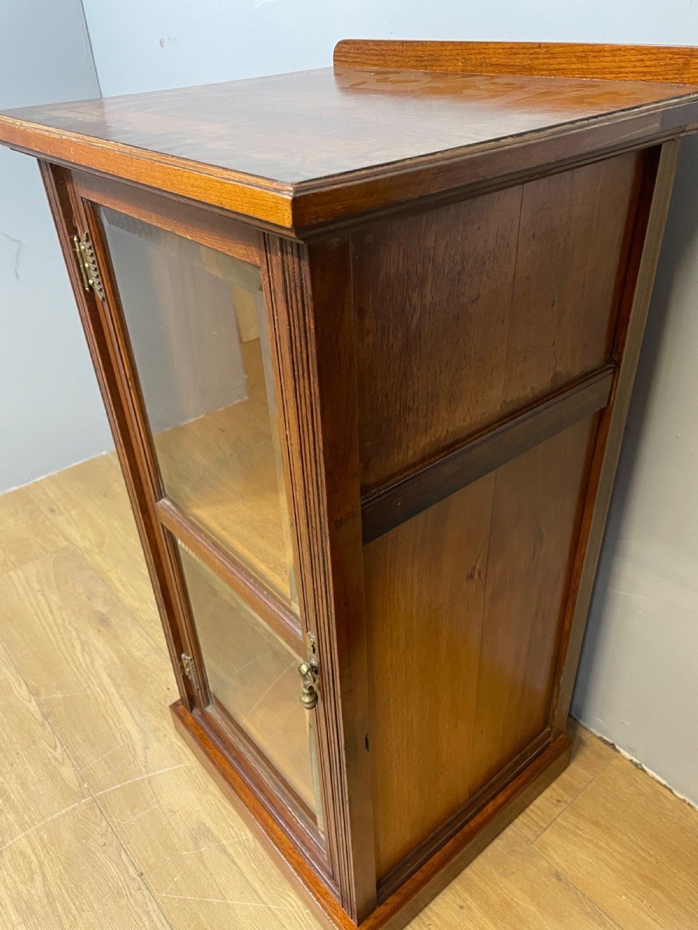 Pair of solid walnut bedside cabinets circa 1900 View VIII