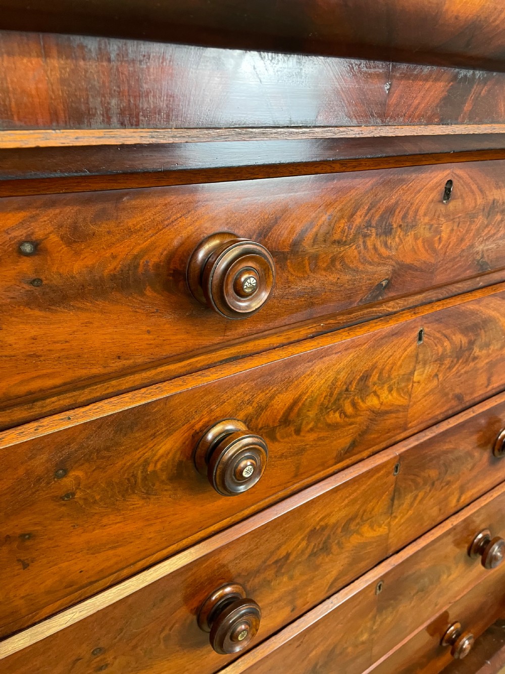 Nineteenth century Scottish flame mahogany six height chest of drawers  View II