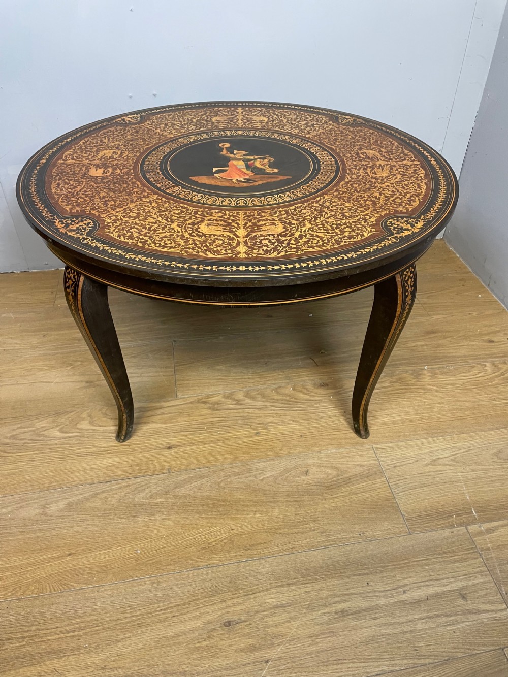 Italian marquetry coffee table circa 1930 View VI
