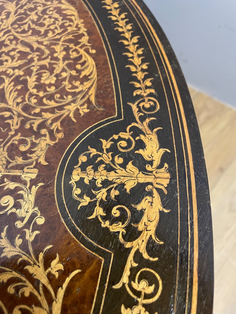 Italian marquetry coffee table circa 1930 View VIII