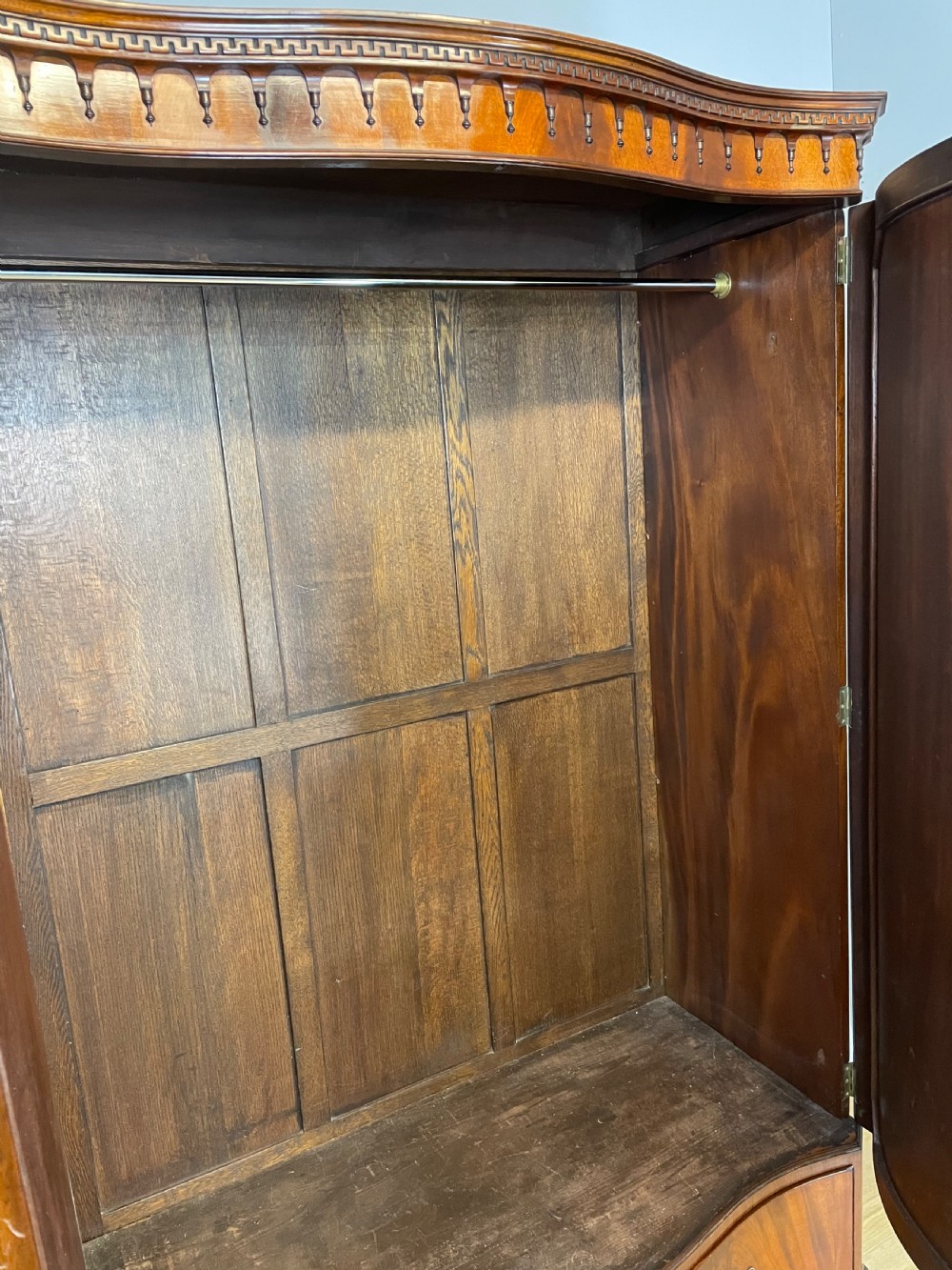 Edwardian flame mahogany serpentine fronted wardrobe  View IX