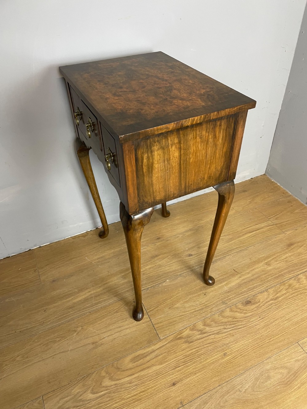 Small Georgian style burr walnut lowboy circa 1920 View VI