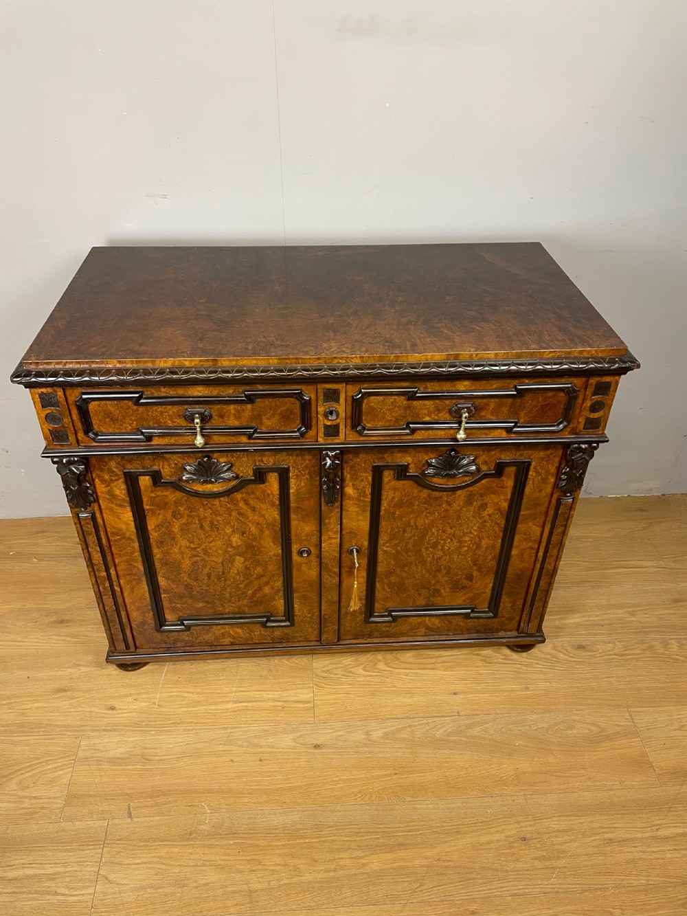 C19TH burr walnut Biedermeier style two door cabinet with drawer  View III