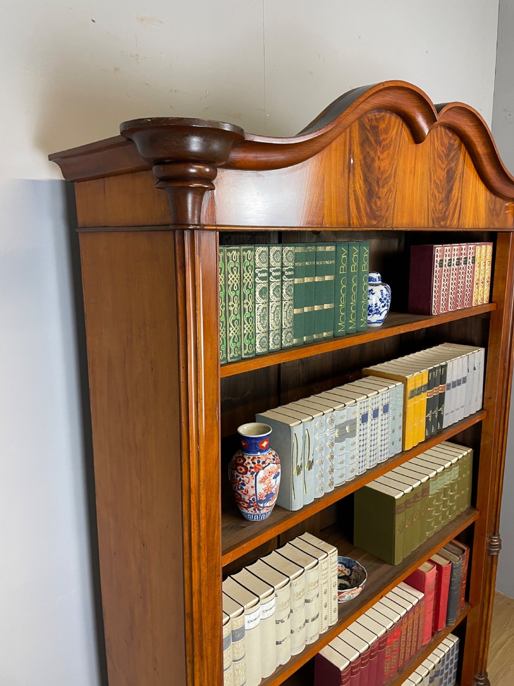 C19TH flame mahogany freestanding bookshelves View III