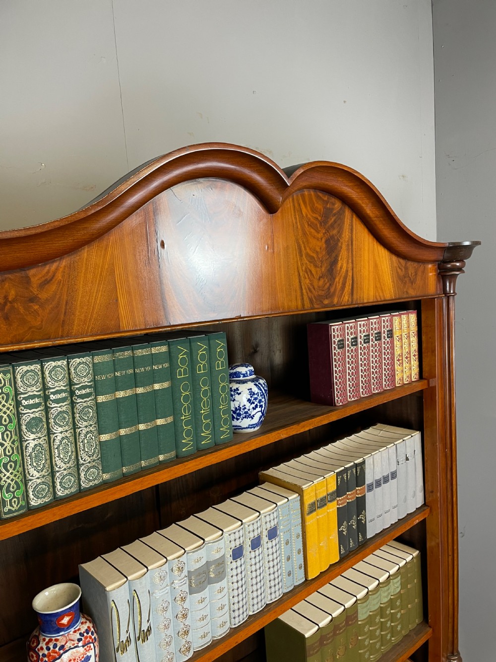 C19TH flame mahogany freestanding bookshelves View V
