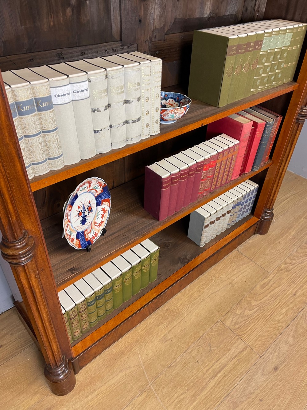 C19TH flame mahogany freestanding bookshelves View VI