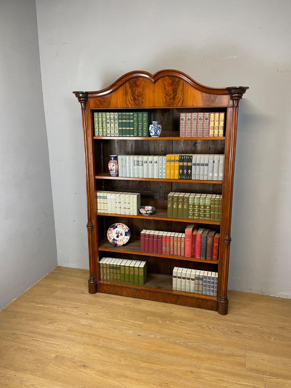 C19TH flame mahogany freestanding bookshelves View XI