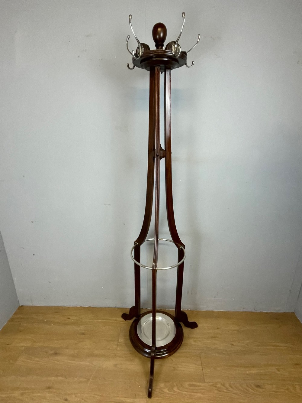 Edwardian hat and coat stand with revolving top section  View IX