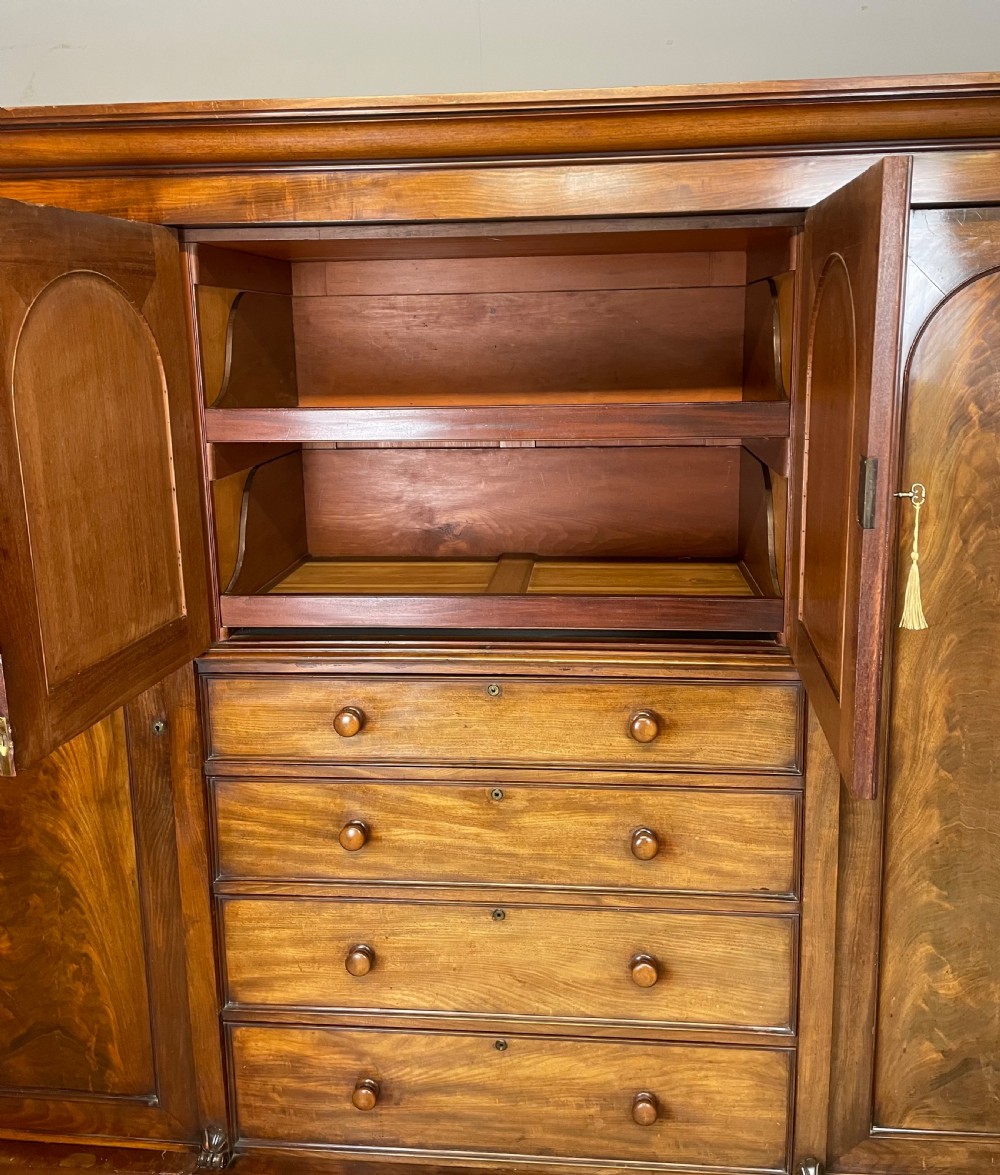 C19TH country house flame mahogany wardrobe  View VII
