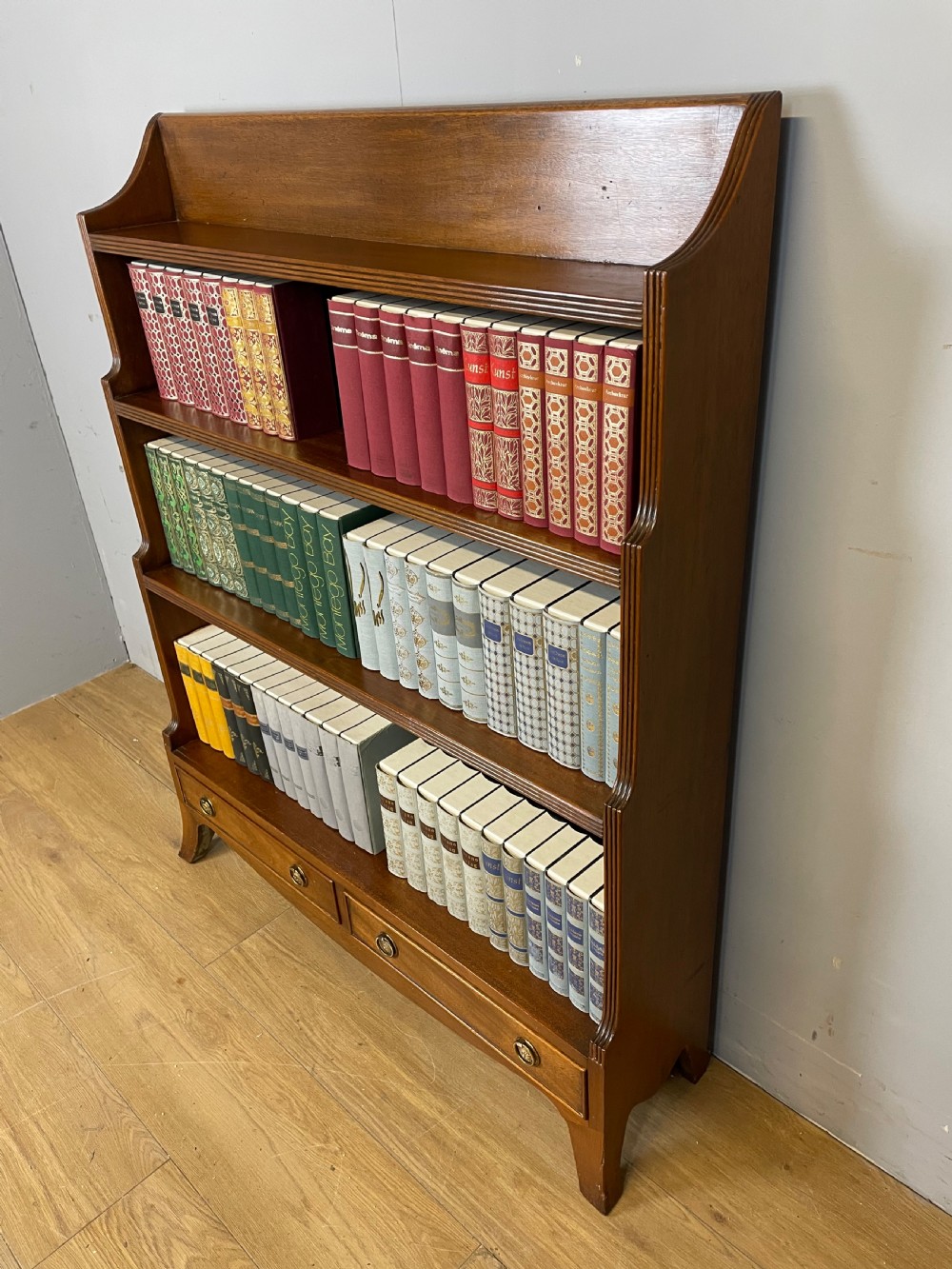 Edwardian mahogany waterfall bookcase  View V