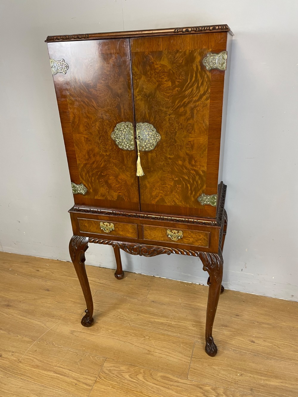 Burr walnut drinks cabinet circa 1930 View II