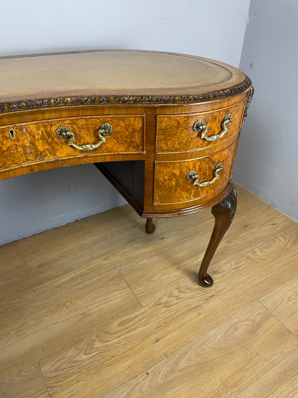 Burr walnut kidney shaped desk with inset leather top View III