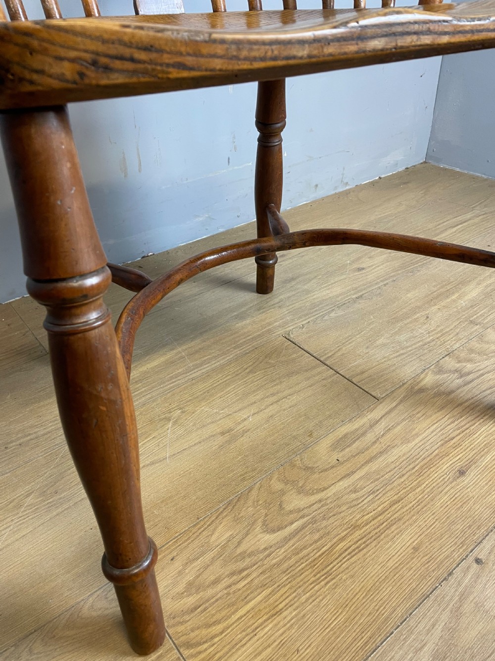 Early nineteenth century yew and elm Windsor chair with crinoline under stretcher  View IX