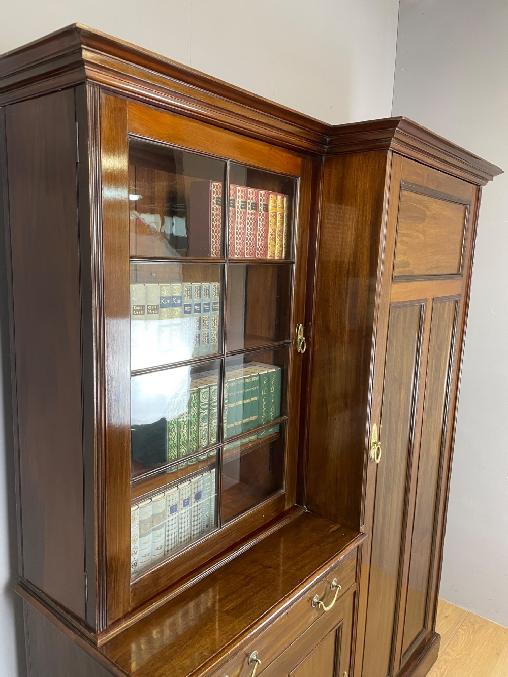 Country House mahogany hall robe circa 1890 with provenance  View IX