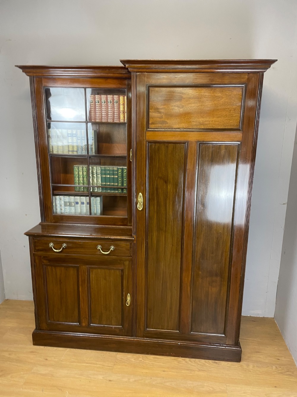 Country House mahogany hall robe circa 1890 with provenance  View XI