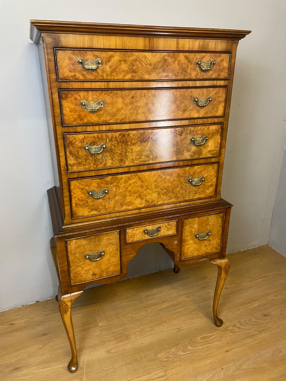 Burr walnut chest on stand circa 1920 View III