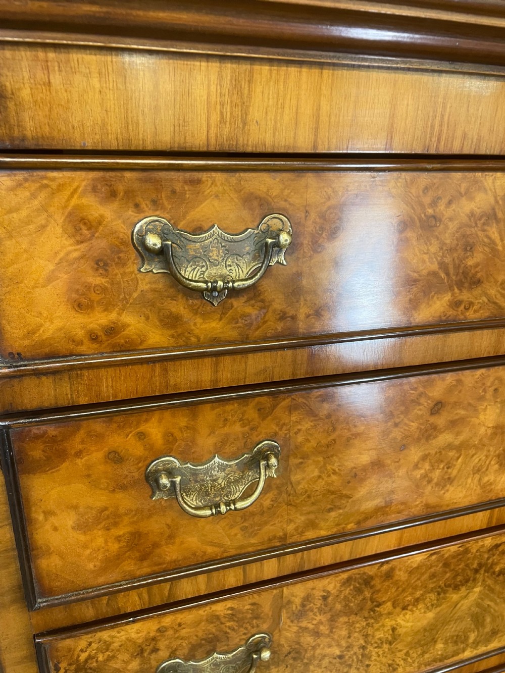 Burr walnut chest on stand circa 1920 View IV