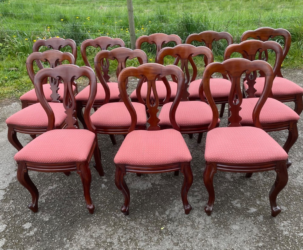 C19TH Set of 12 mahogany spear point balloon back dining chairs  View XI