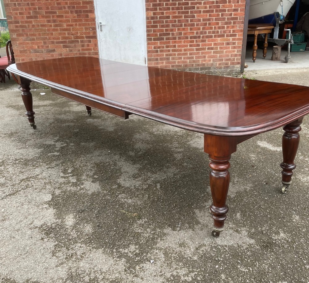 C19TH large solid mahogany 12 seater extending dining table