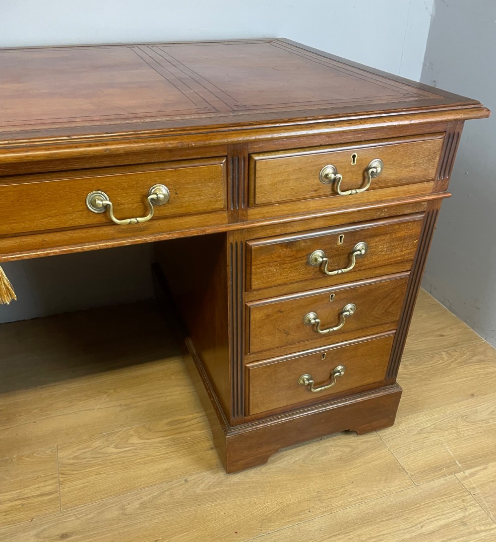 Edwardian twin pedestal mahogany desk with inset leather top  View IV