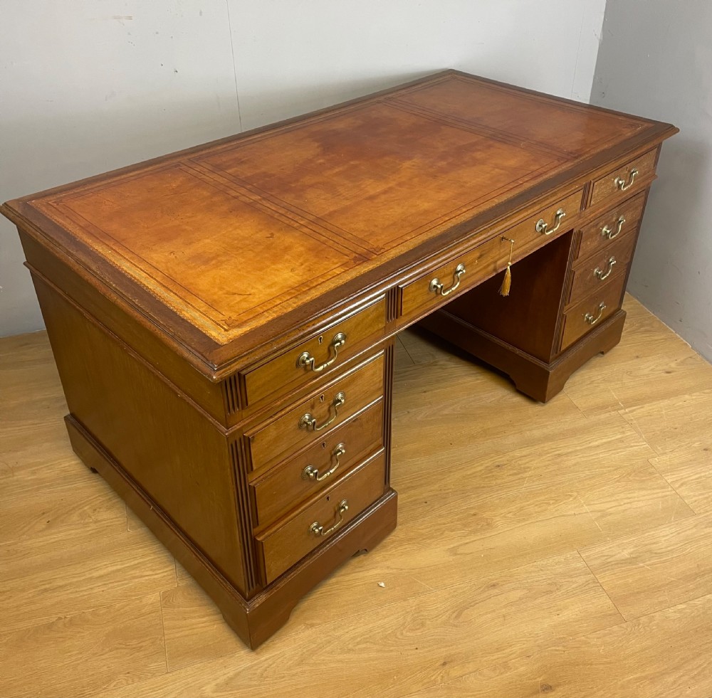 Edwardian twin pedestal mahogany desk with inset leather top  View VIII