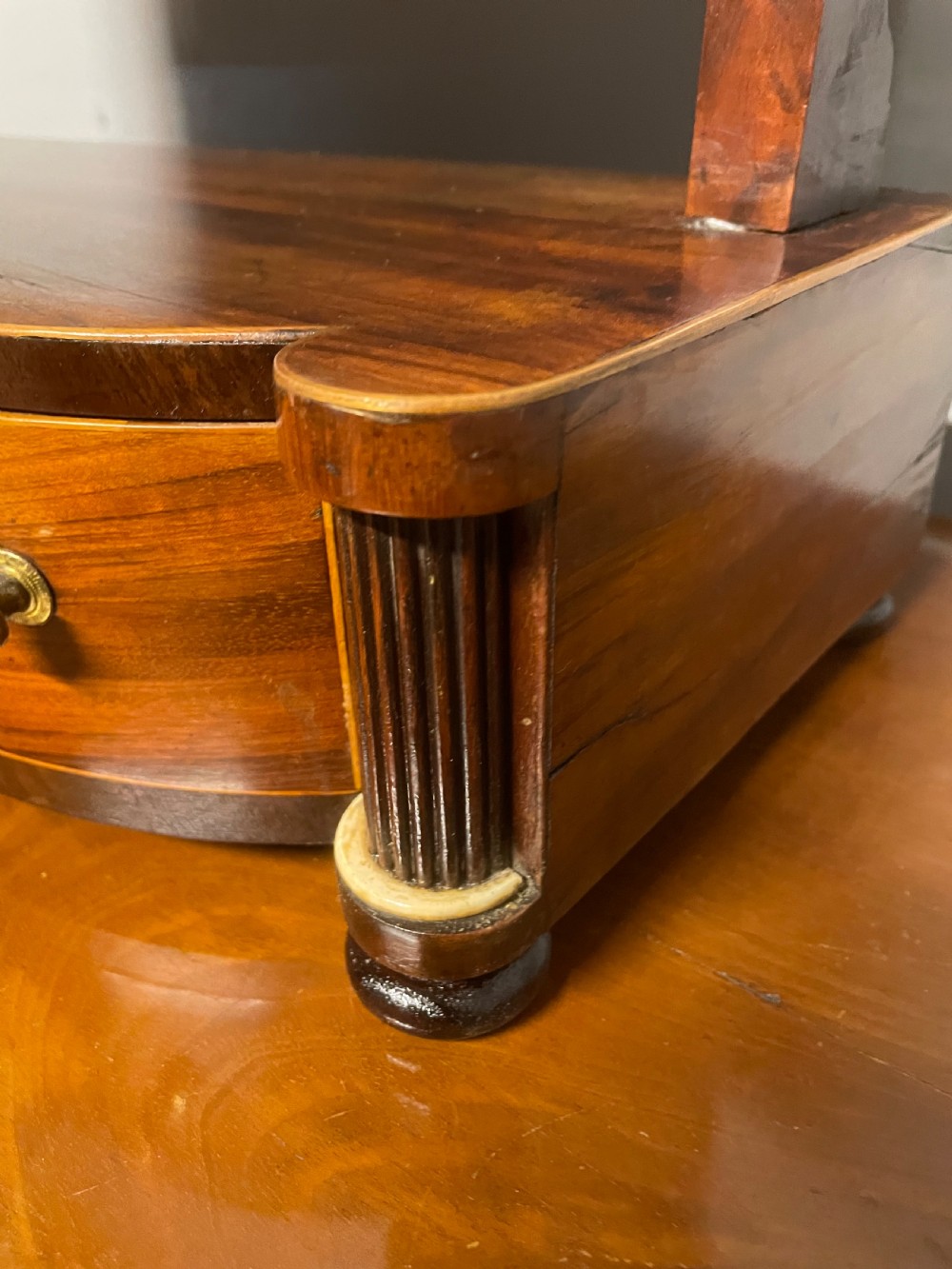Georgian mahogany dressing mirror  View VIII