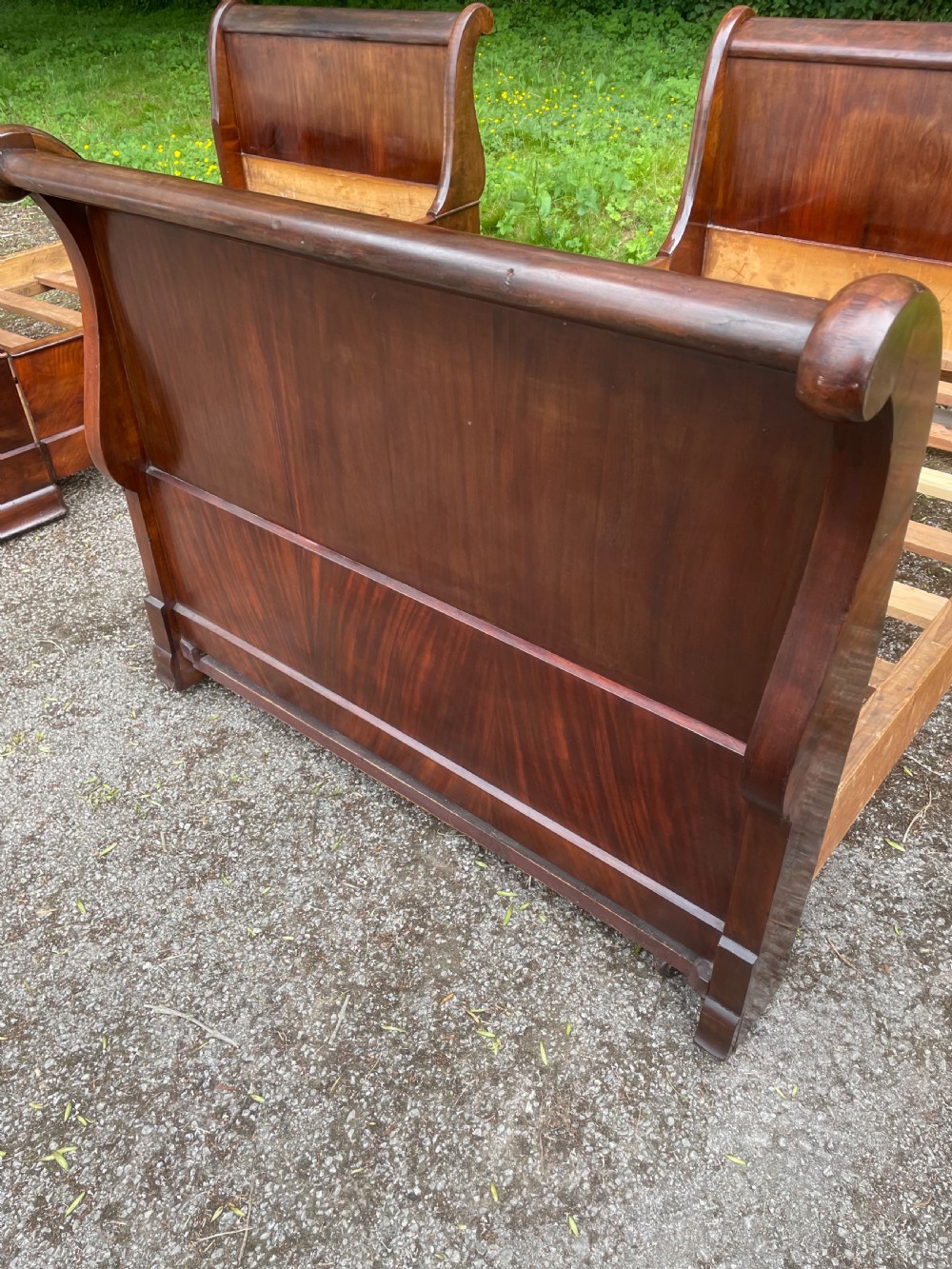 Pair of C19TH French mahogany bateau lit beds  View VIII