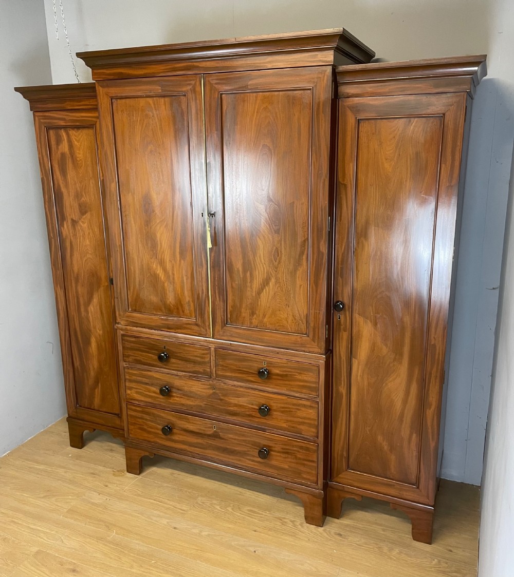 Georgian country house flame mahogany four door  wardrobe  View XI