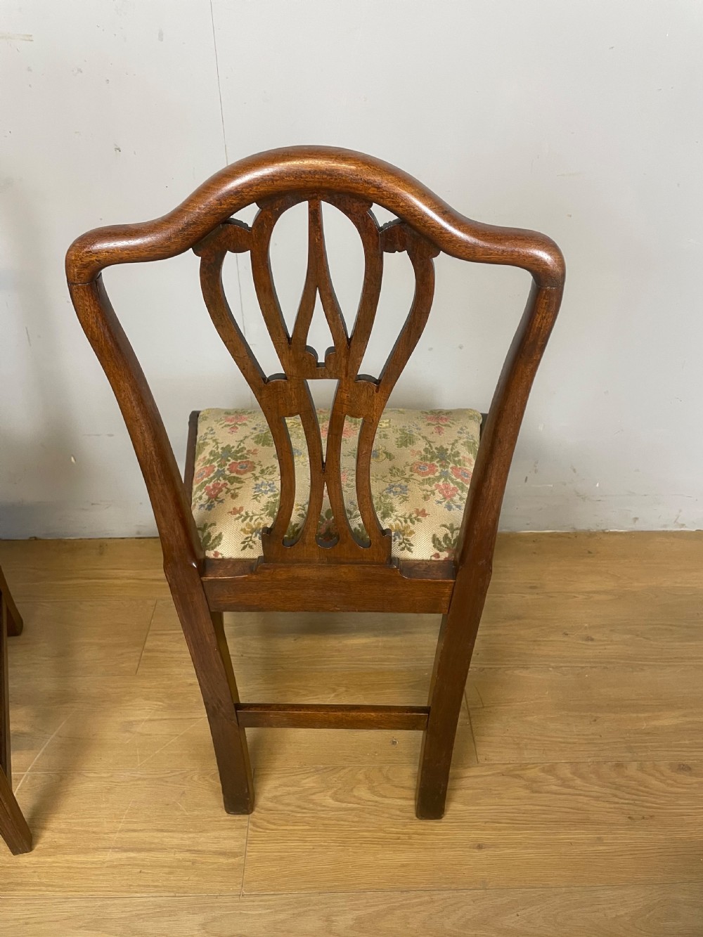 Set of 4 Georgian mahogany dining chairs circa 1780 View VIII