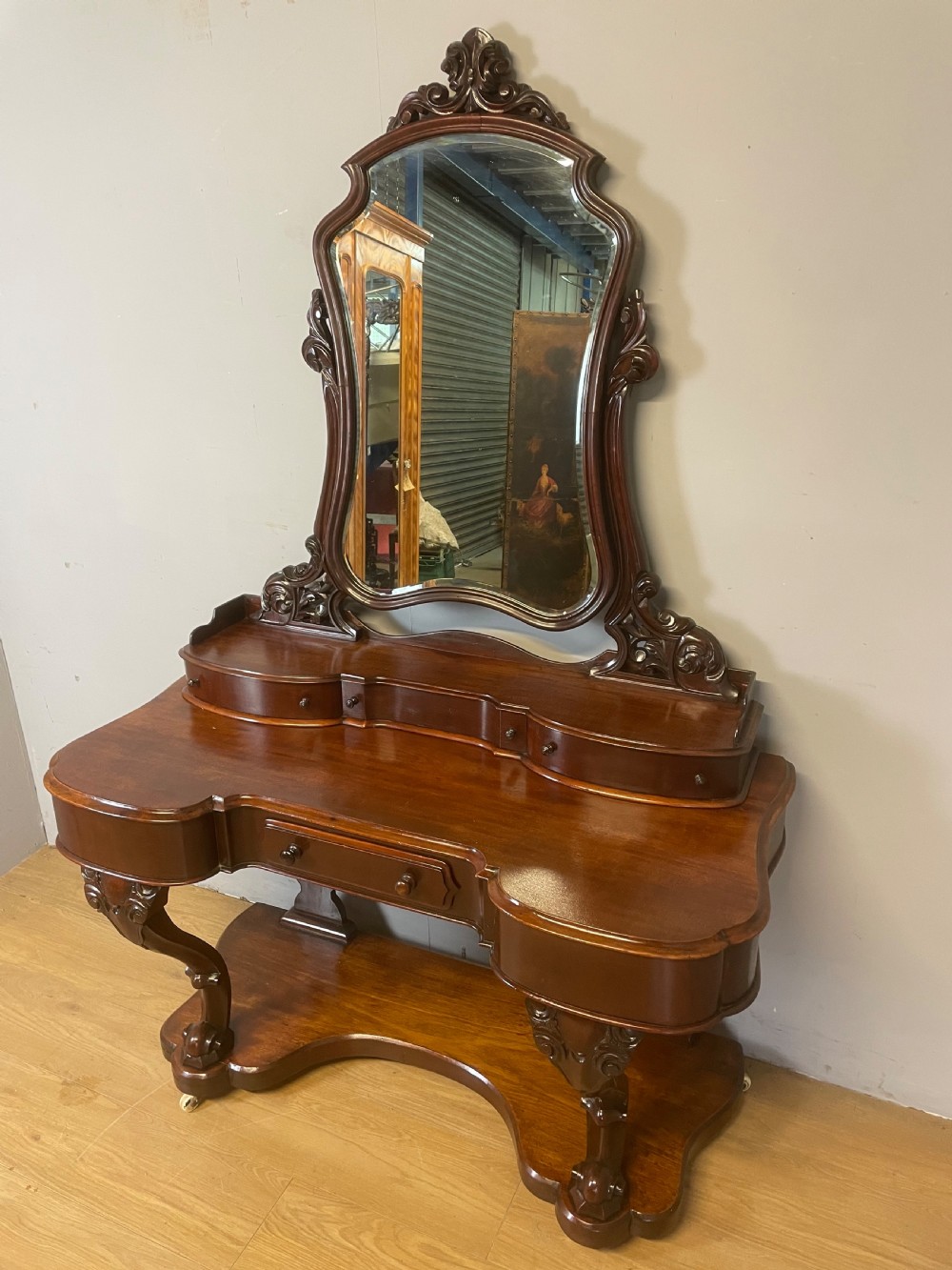 Victorian mahogany Duchesse dressing table  View III