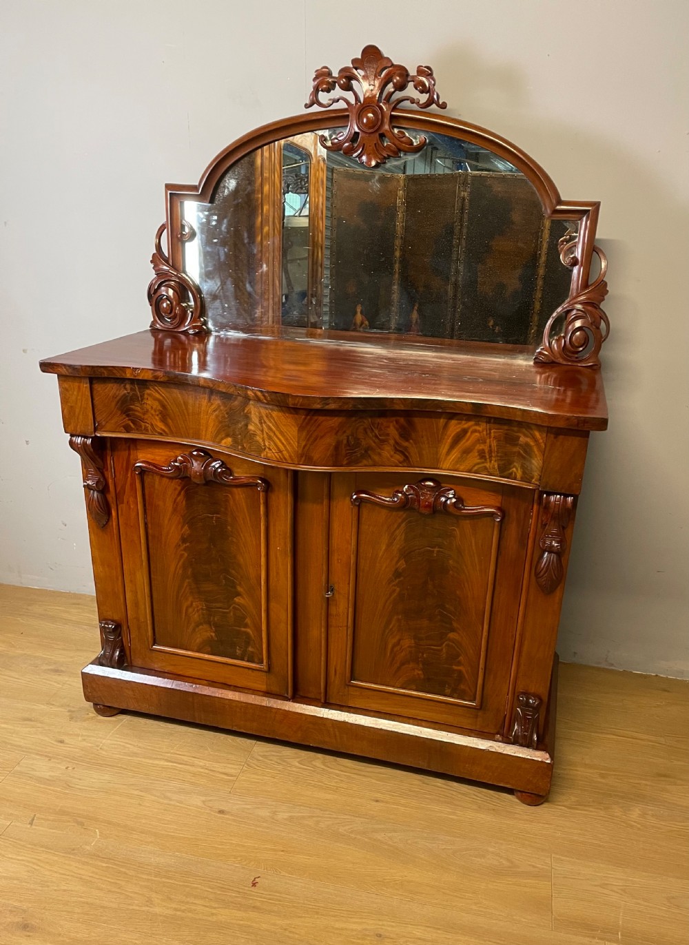 C19TH flame mahogany chiffonier  View XXI