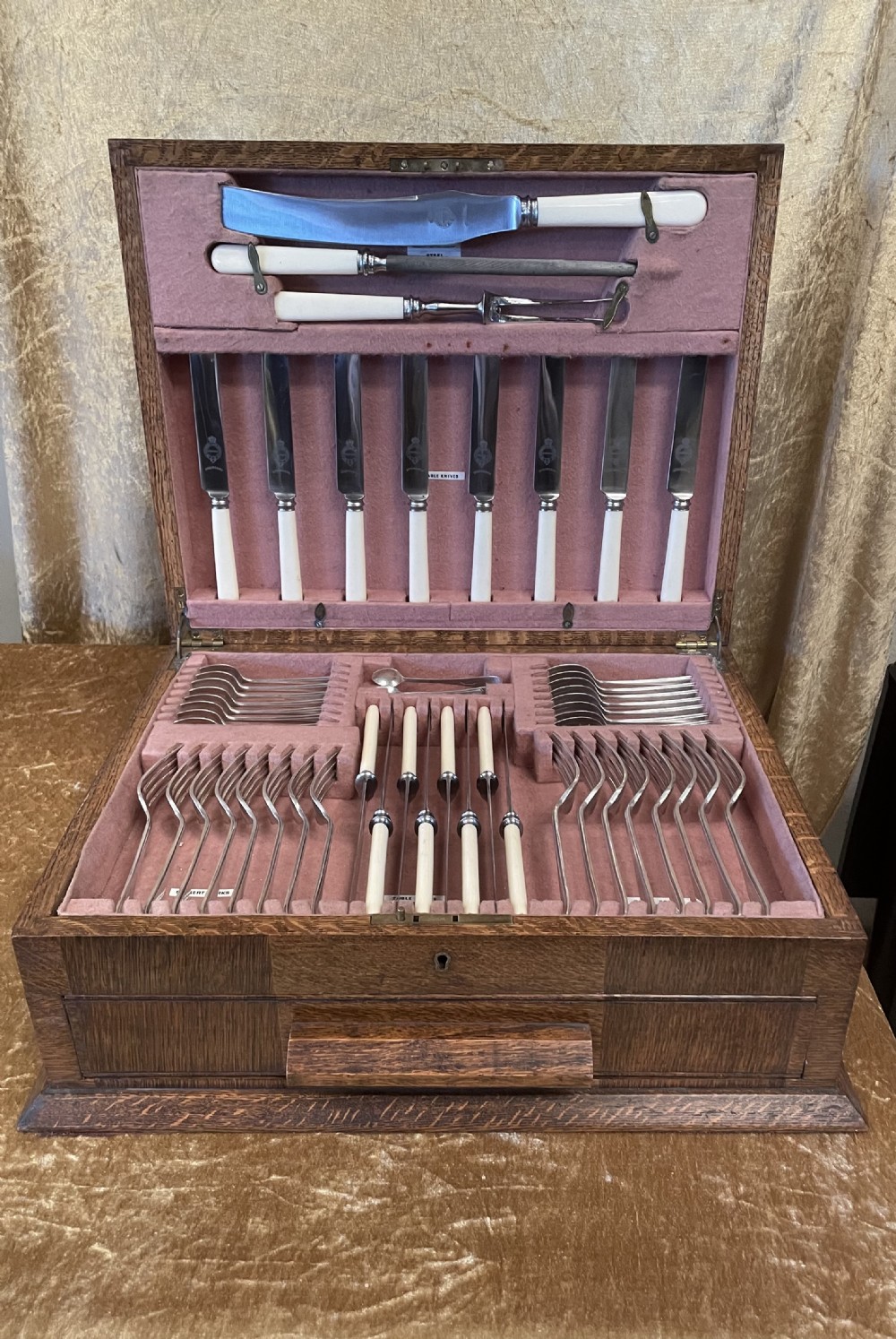 Art Deco eight setting canteen of cutlery by Alexander Clark 