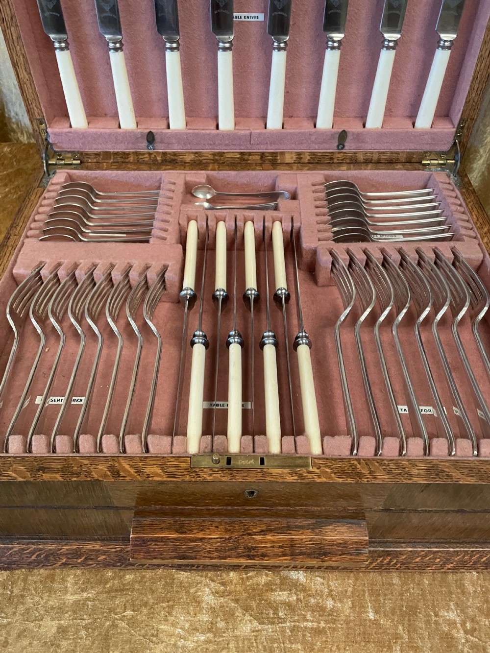 Art Deco eight setting canteen of cutlery by Alexander Clark  View II