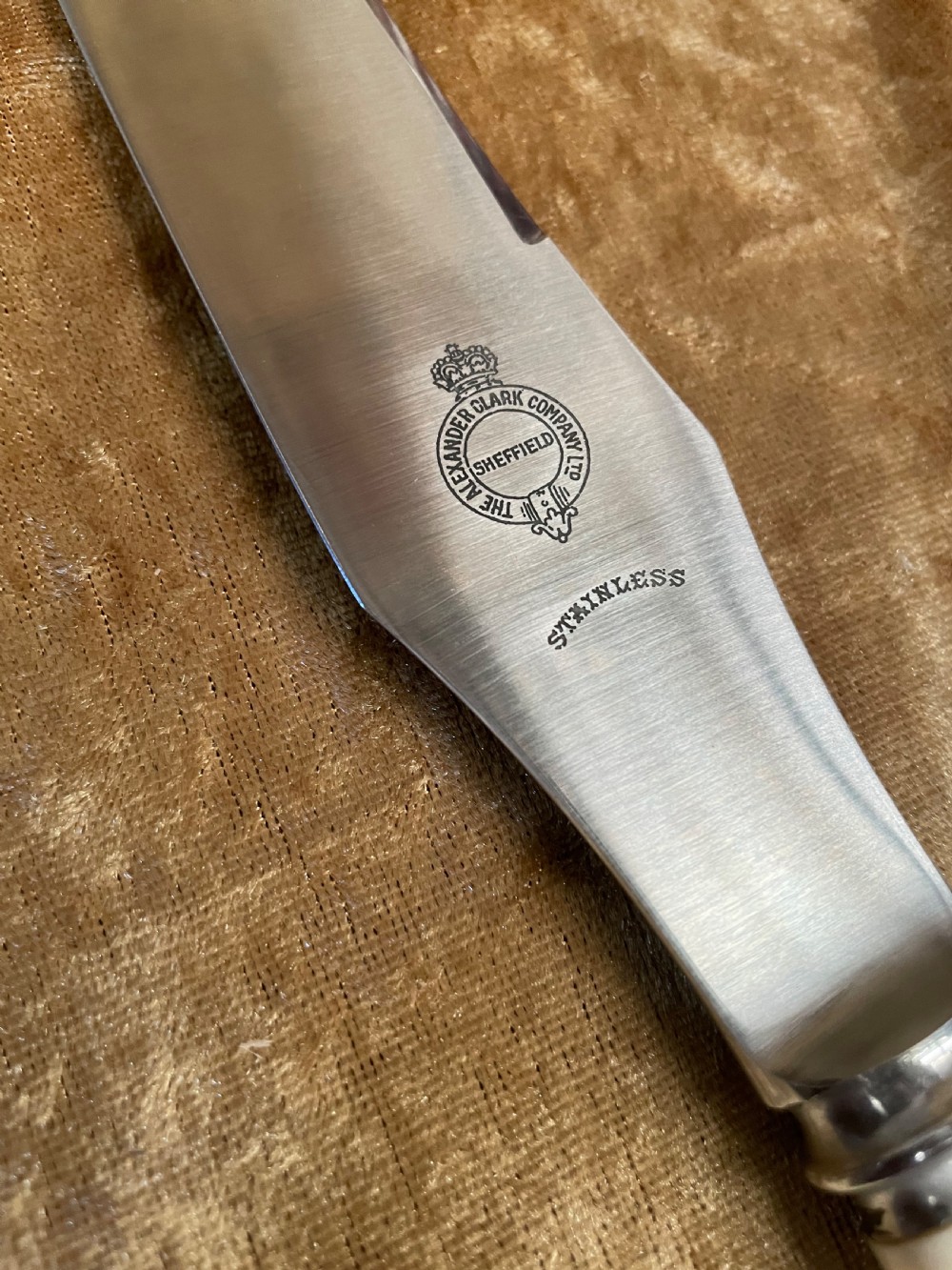 Art Deco eight setting canteen of cutlery by Alexander Clark  View IX
