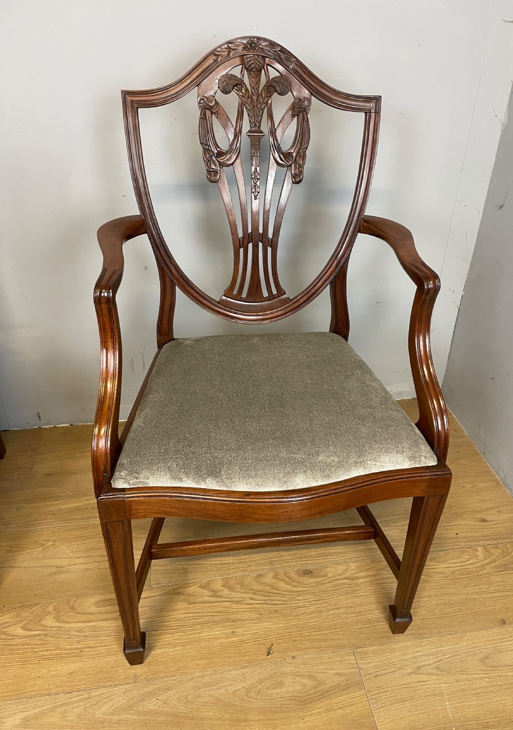 Set of 8 Georgian revival mahogany shield back dining chairs circa 1920 View IV
