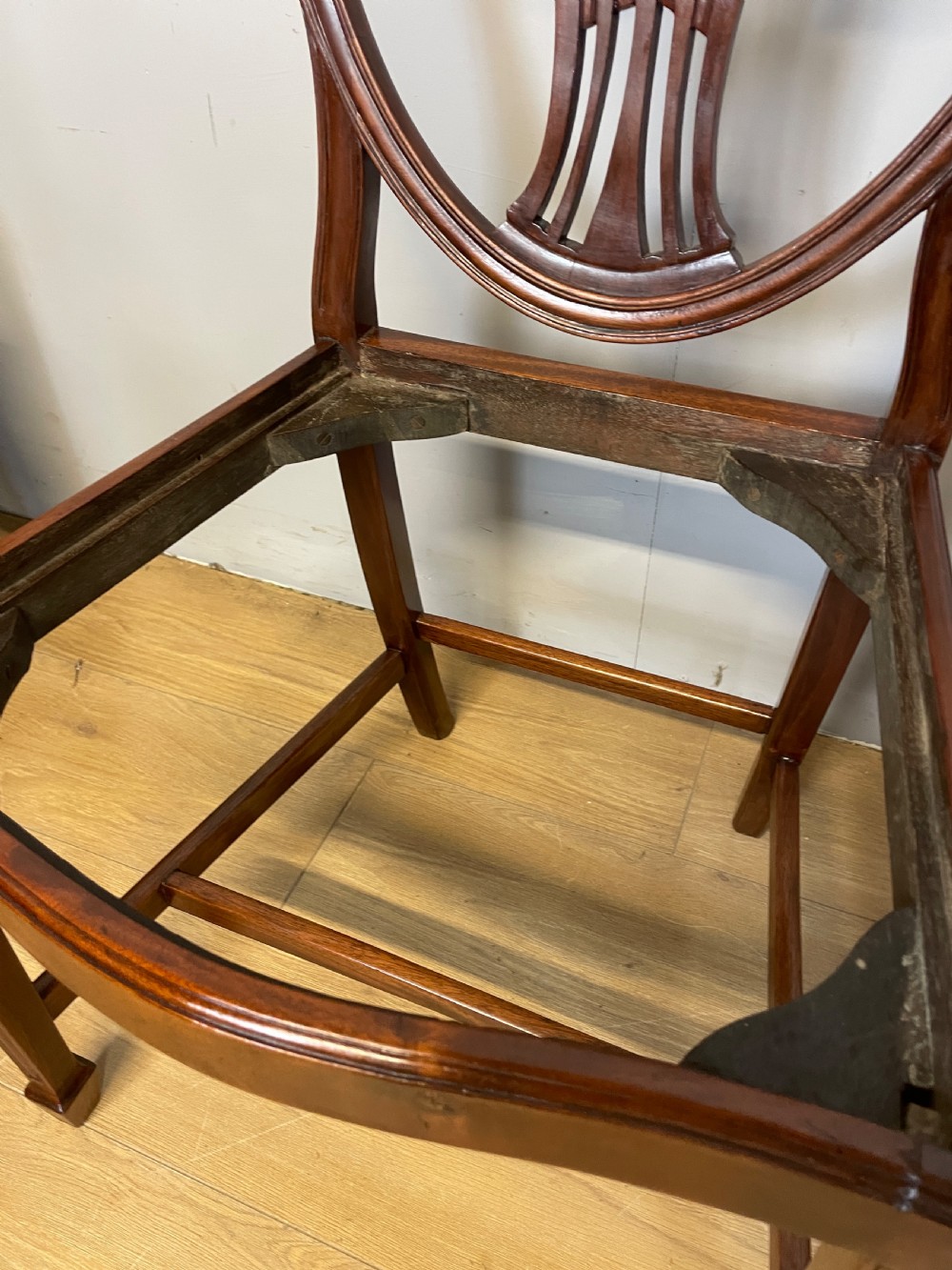 Set of 8 Georgian revival mahogany shield back dining chairs circa 1920 View XIII