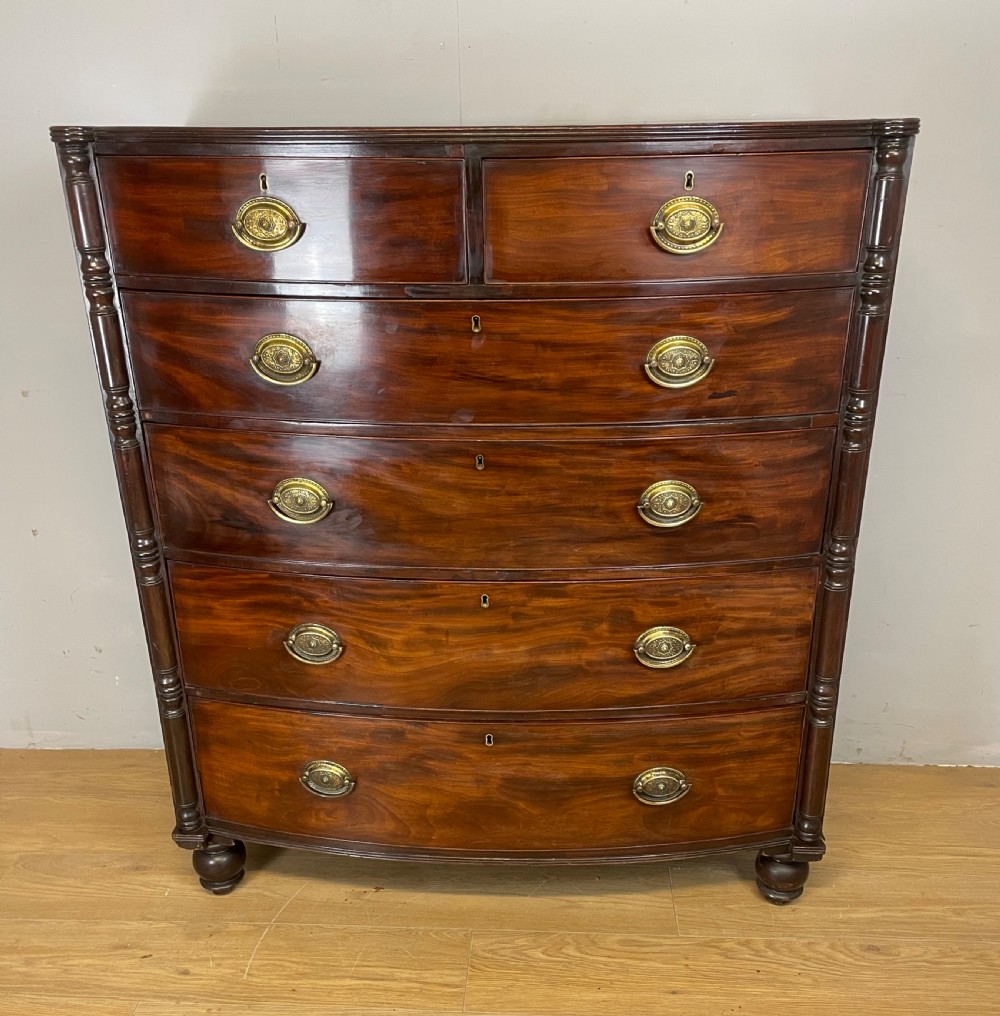 Regency mahogany bow front chest of drawers 