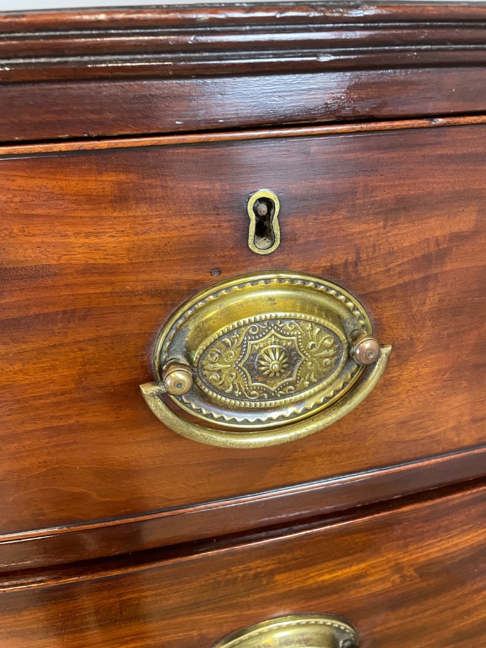 Regency mahogany bow front chest of drawers  View XIV