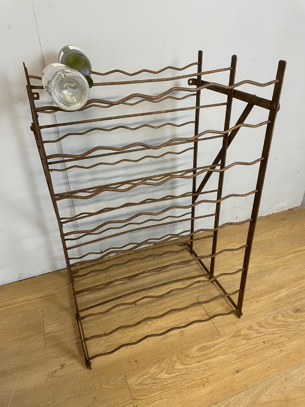 Edwardian 108 bottle wine rack  View III
