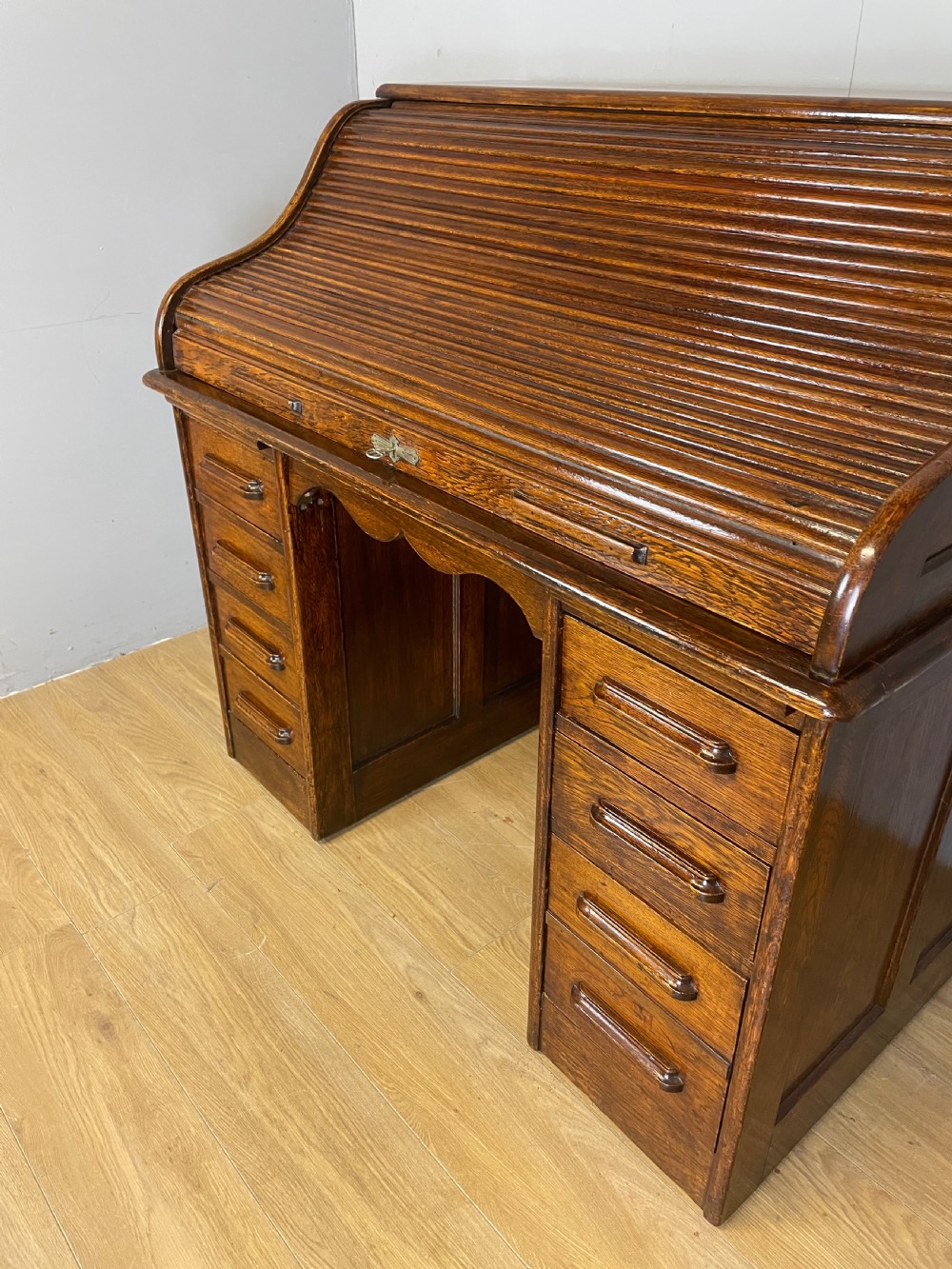 Edwardian solid oak roll top desk  View XII