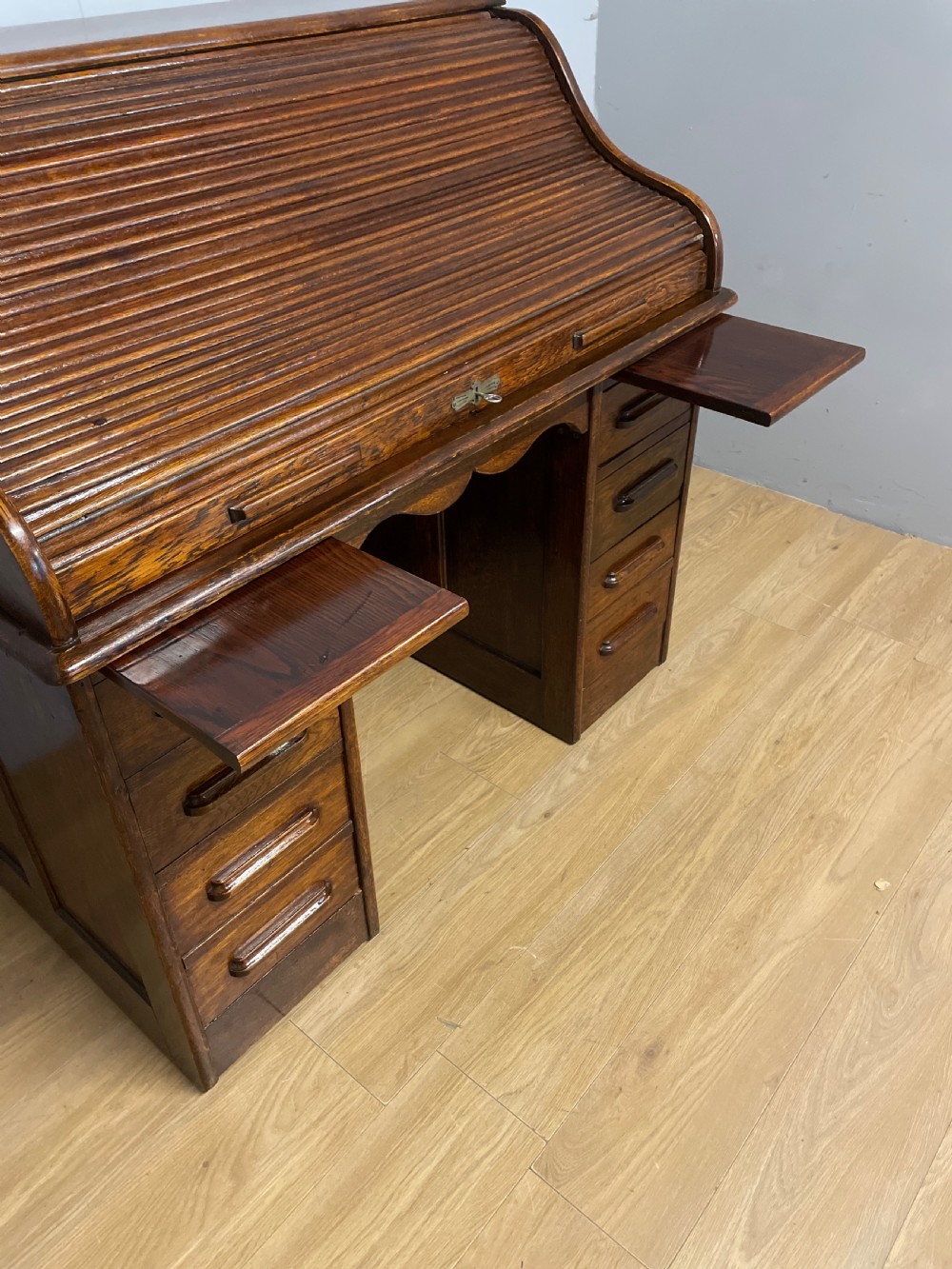 Edwardian solid oak roll top desk  View XIV