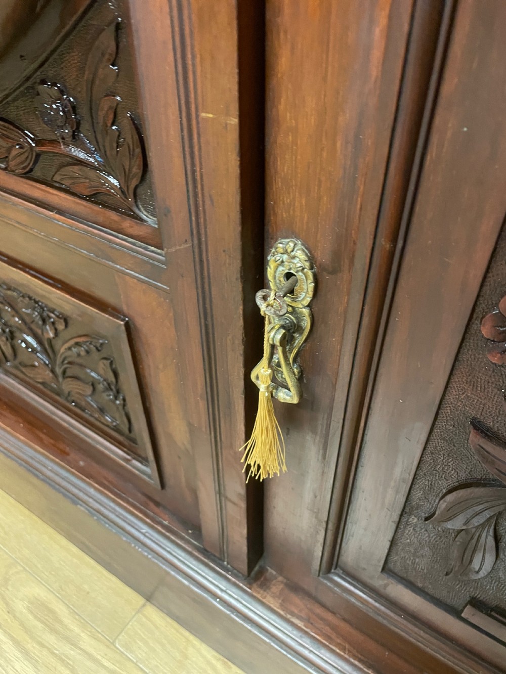 C19th solid carved walnut sideboard  View XI