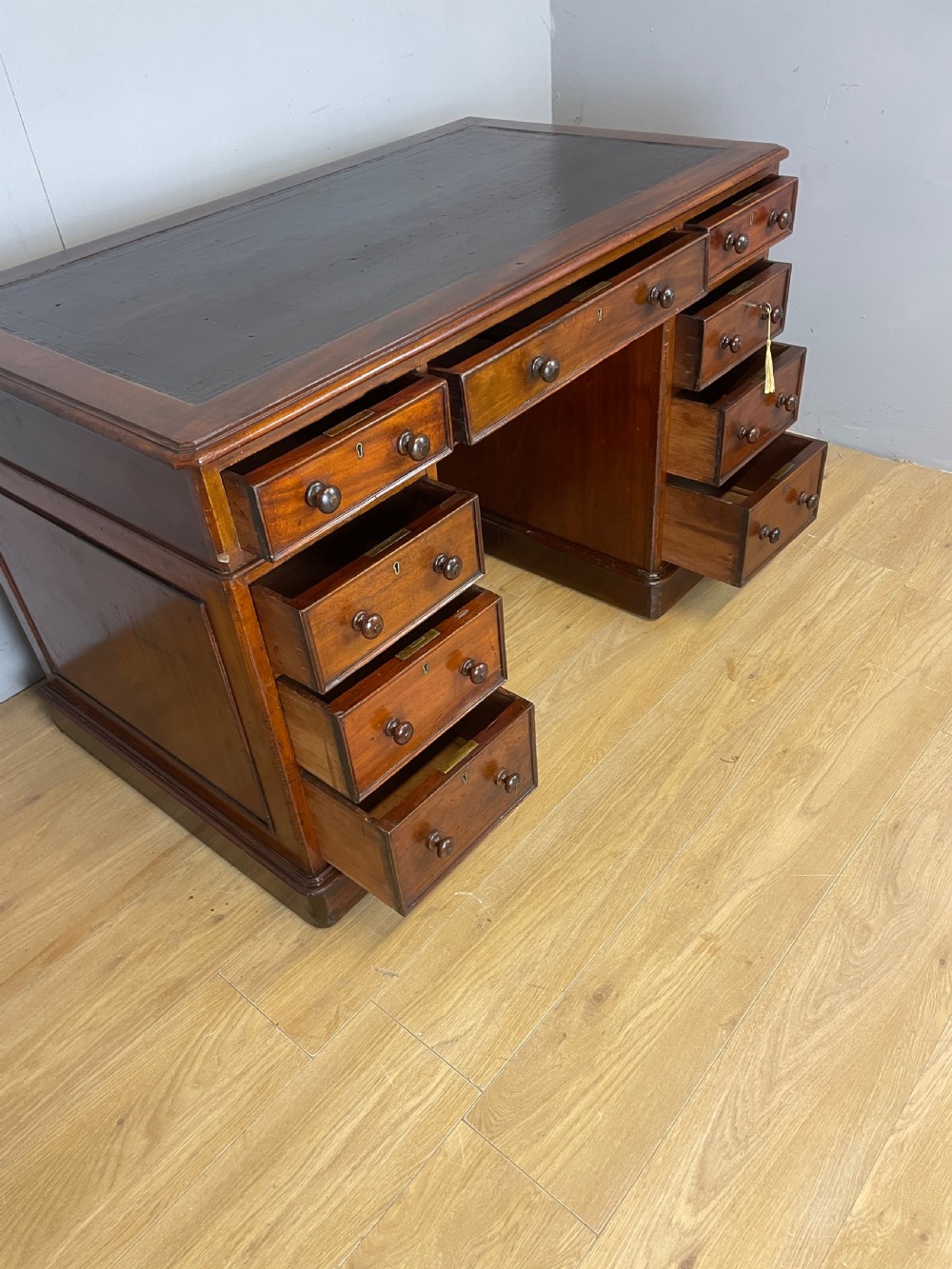 Victorian mahogany three part desk View VIII