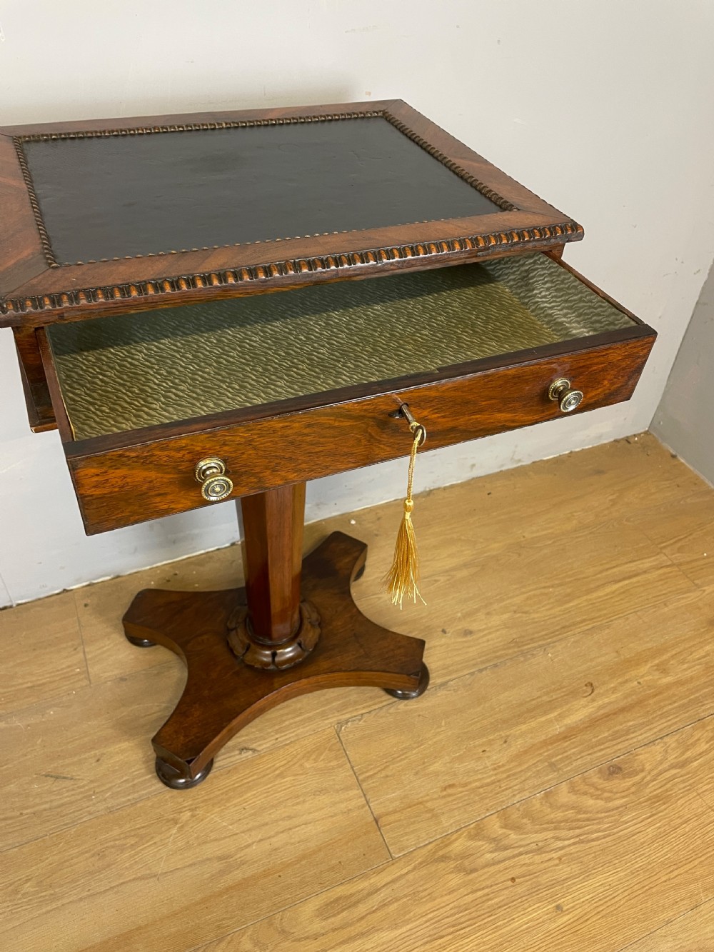 Late Regency rosewood pedestal table  View II