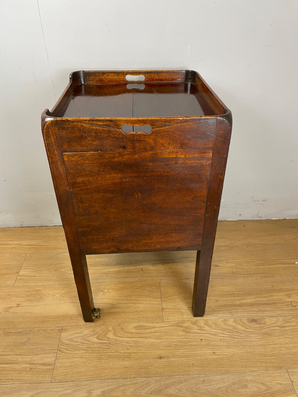 Georgian tambour fronted mahogany tray topped cabinet  View VI