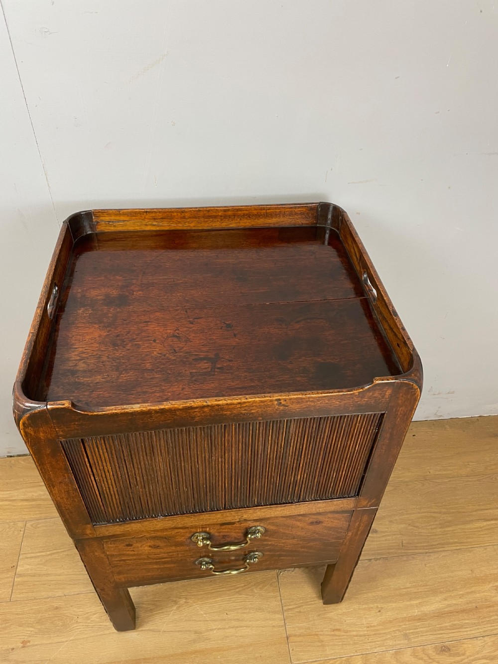 Georgian tambour fronted mahogany tray topped cabinet  View VII