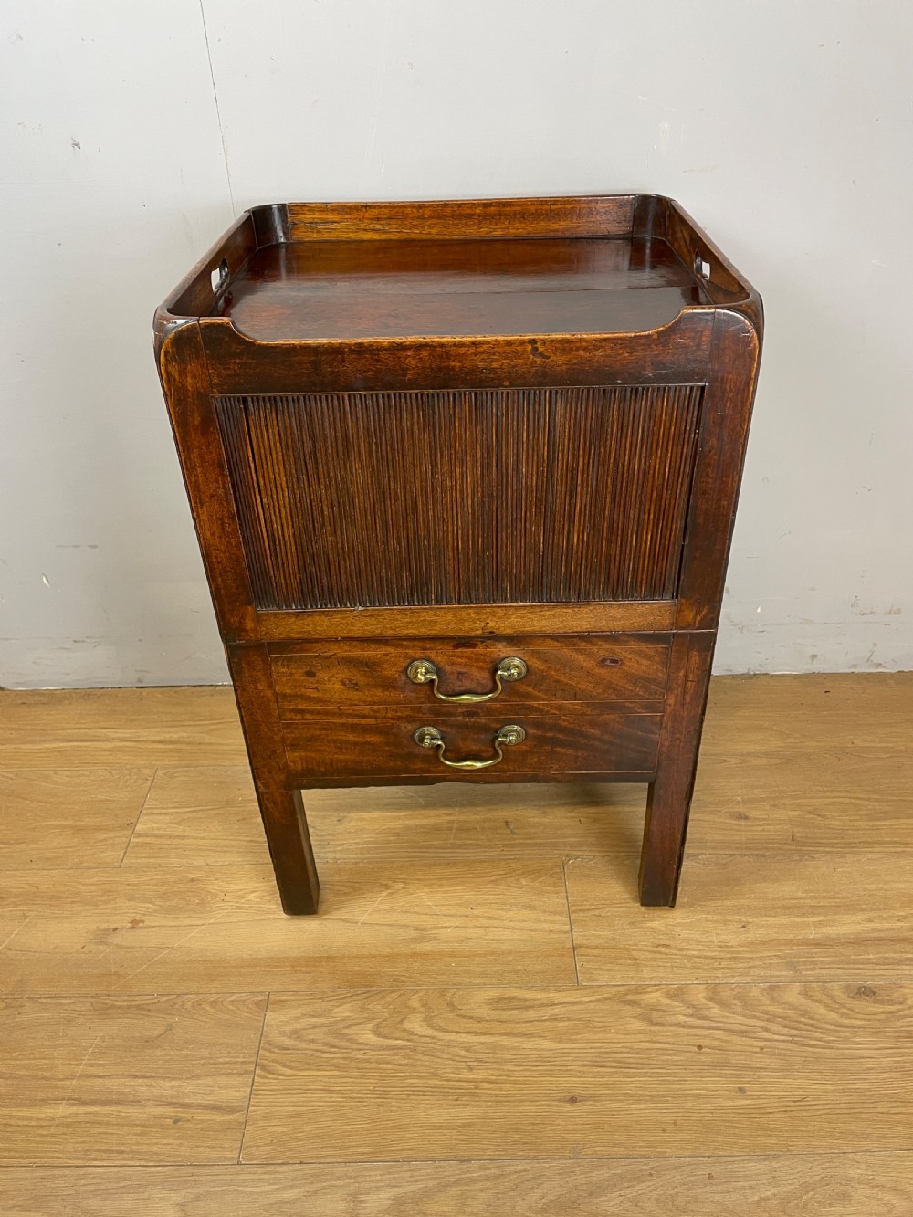 Georgian tambour fronted mahogany tray topped cabinet  View X