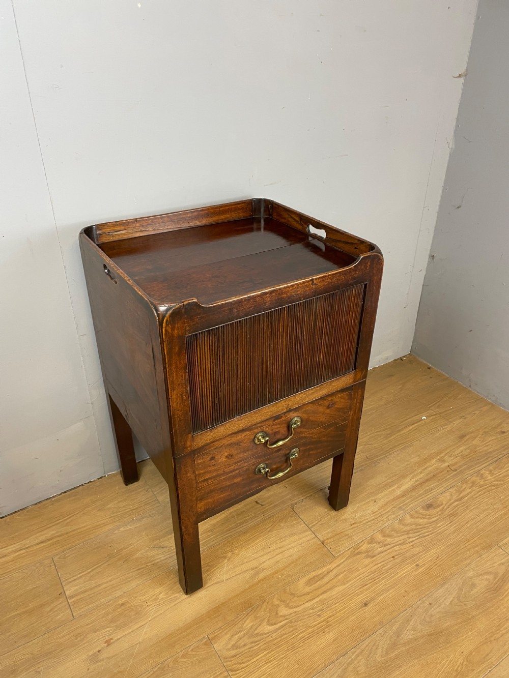 Georgian tambour fronted mahogany tray topped cabinet  View XI