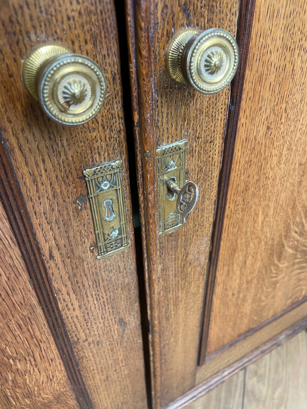 Georgian freestanding golden  oak corner cupboard  View VI