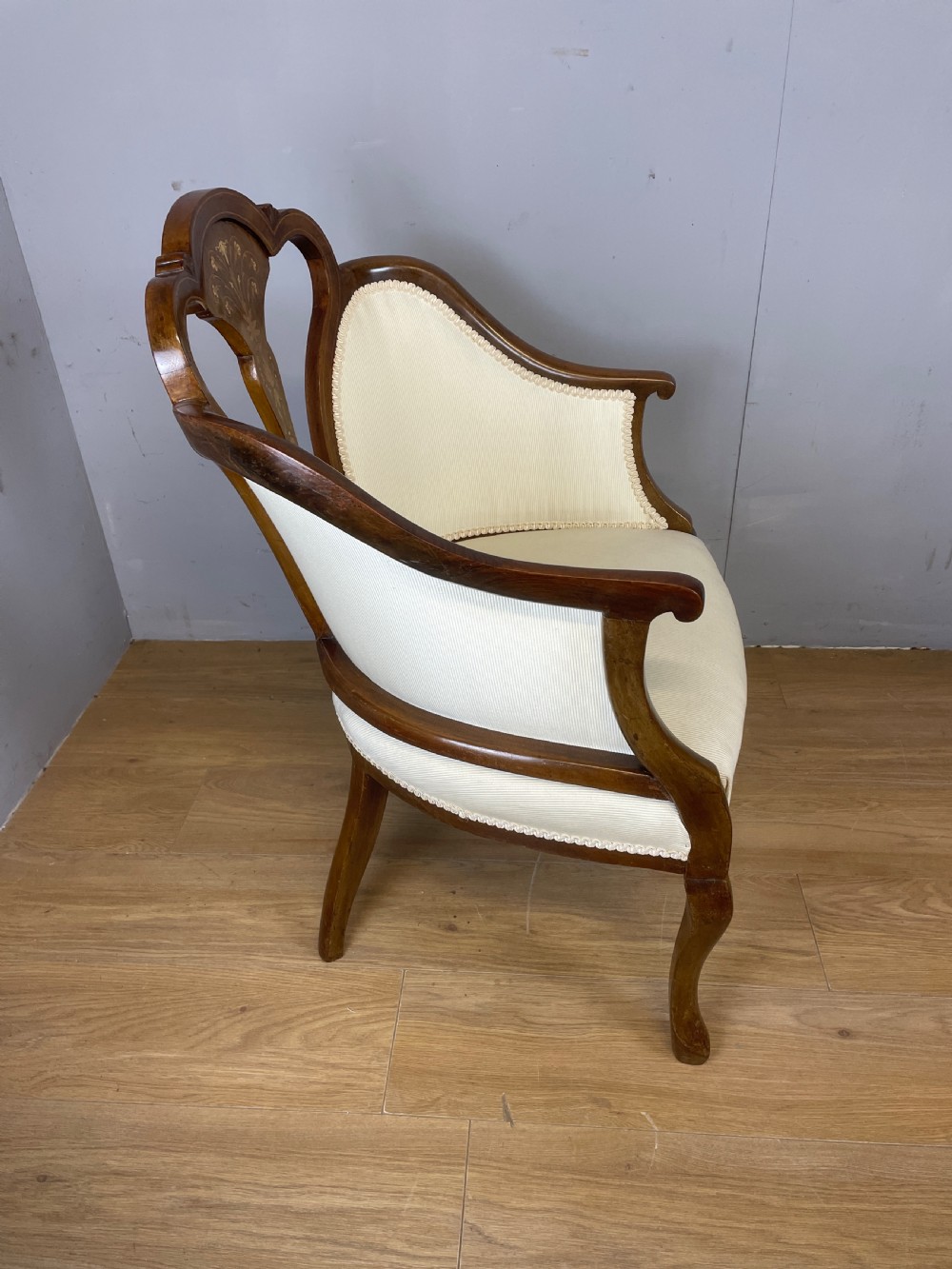 Edwardian inlaid mahogany tub chair  View VI